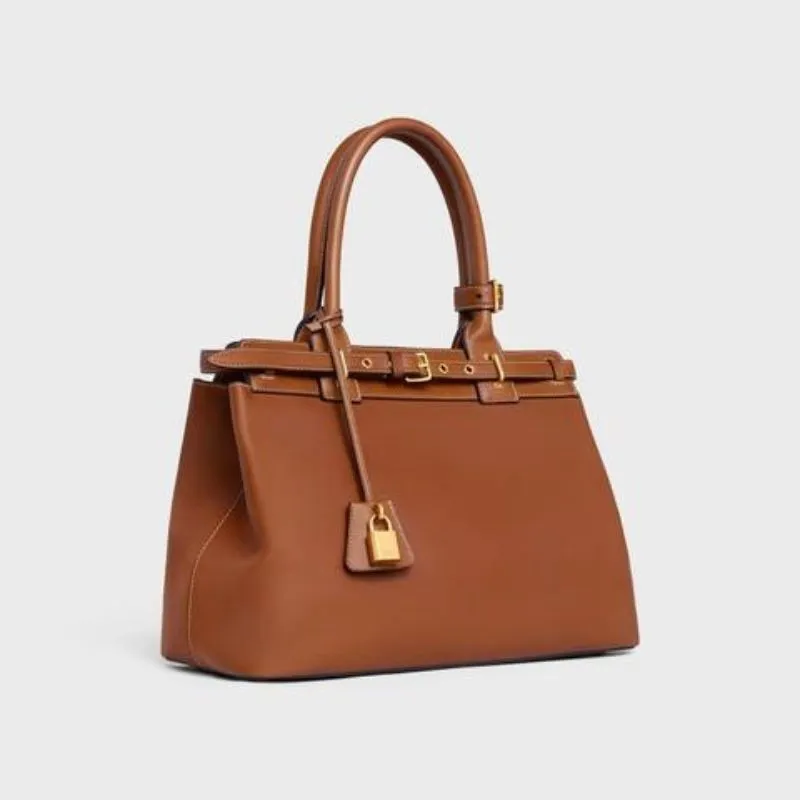 The Structured Top-Handle Bag Burgundy